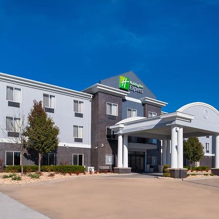 Holiday Inn Express & Suites Pittsburg By Ihg Екстериор снимка