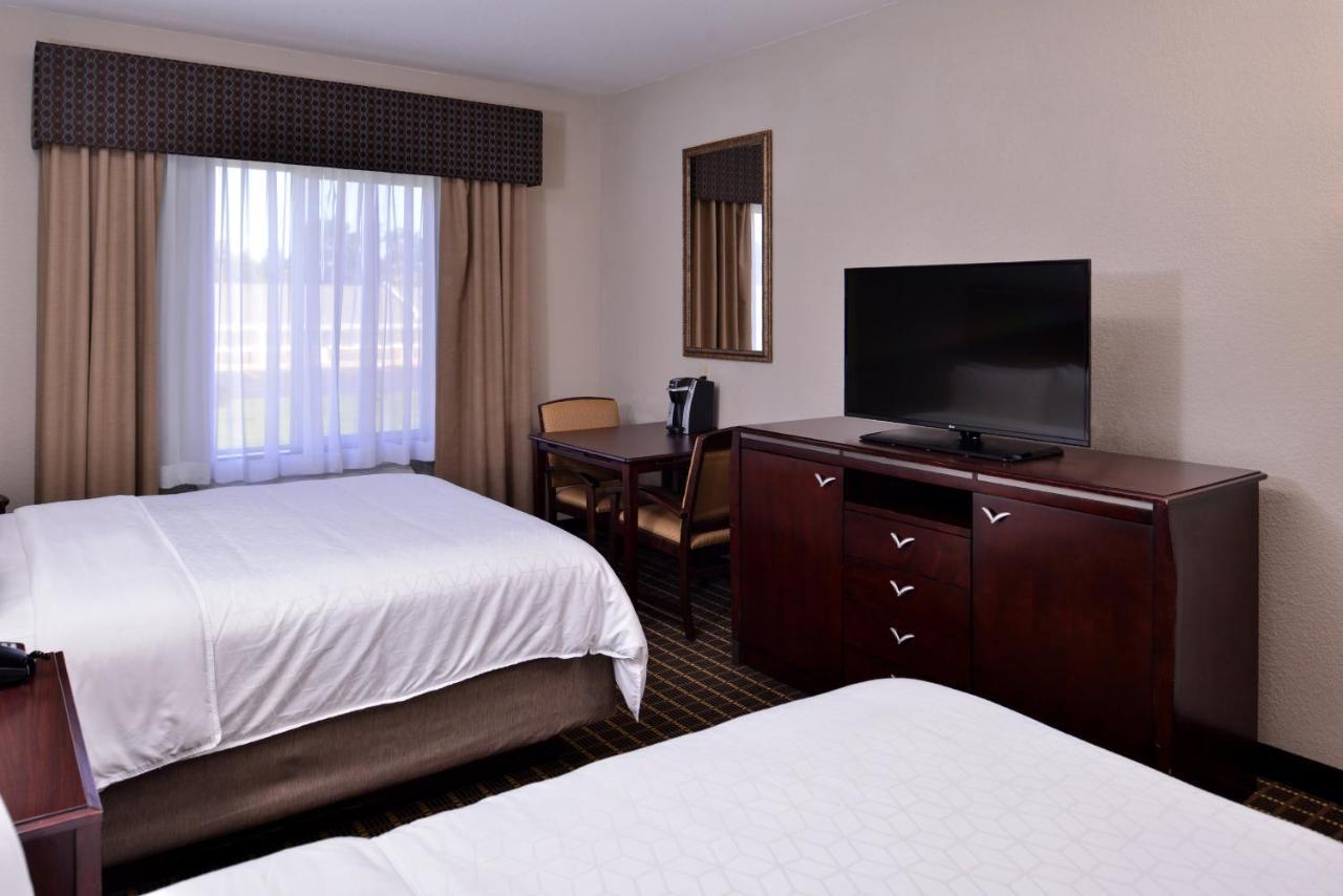 Holiday Inn Express & Suites Pittsburg By Ihg Екстериор снимка
