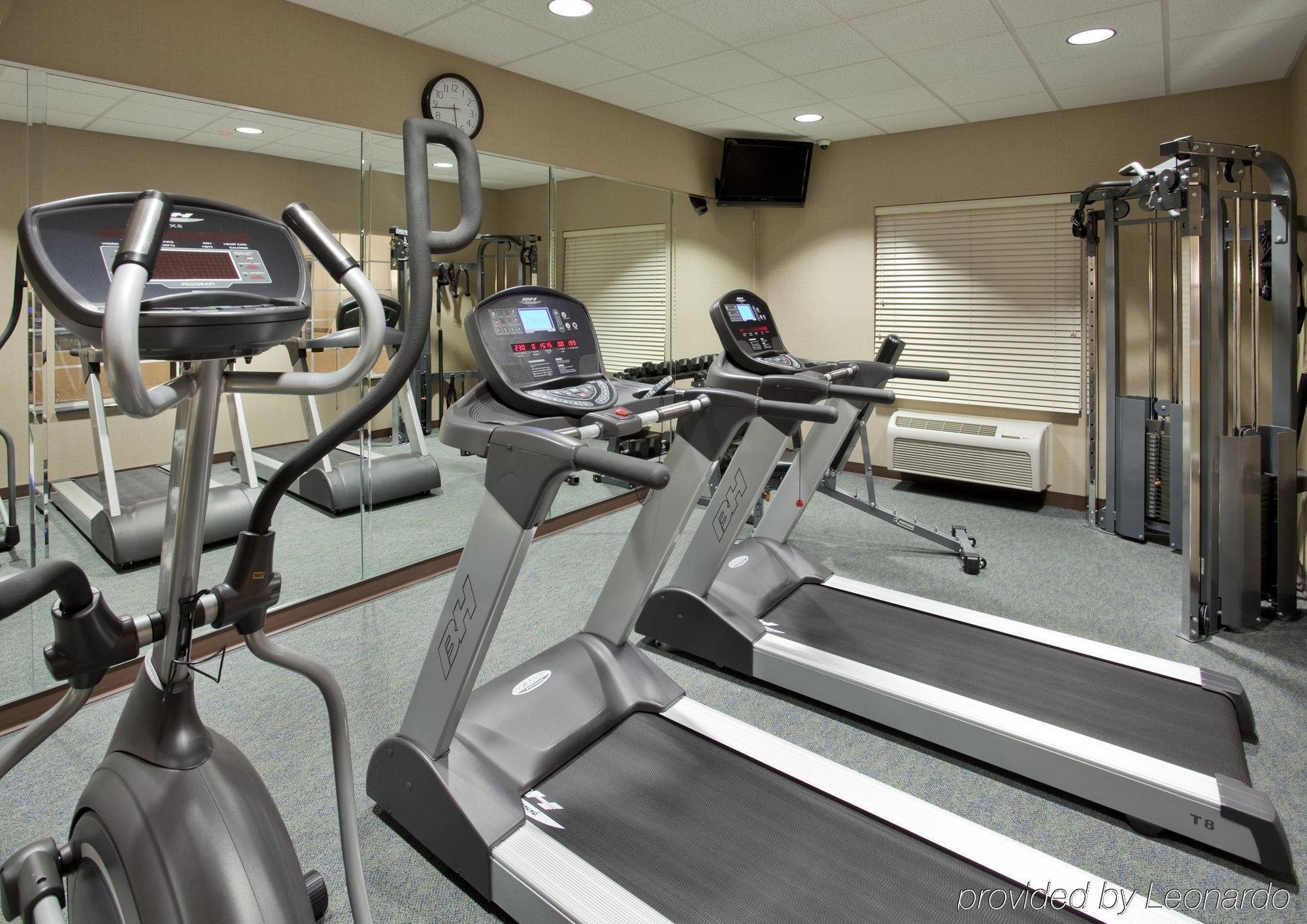 Holiday Inn Express & Suites Pittsburg By Ihg Съоръжения снимка