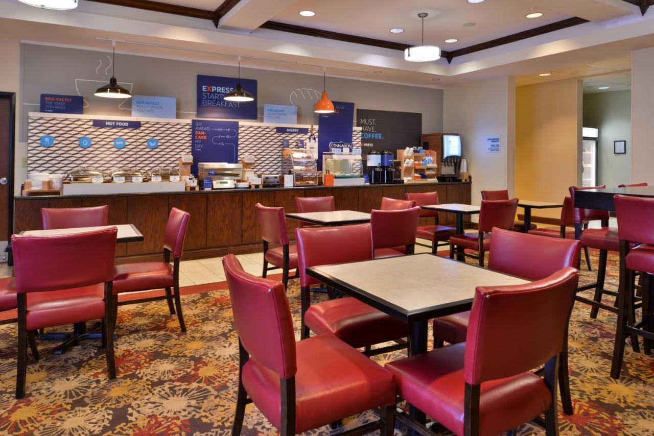 Holiday Inn Express & Suites Pittsburg By Ihg Екстериор снимка