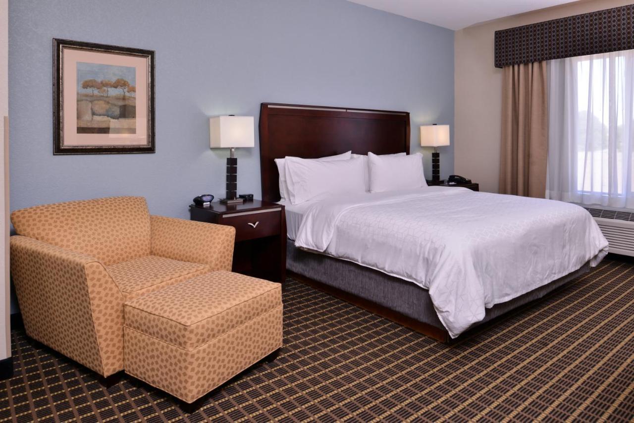 Holiday Inn Express & Suites Pittsburg By Ihg Екстериор снимка